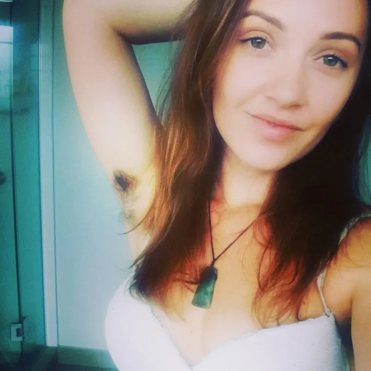 Djevojka koja se puno desetljeće nije obrijala otkrila kako se to odrazilo na njezin ljubavni život