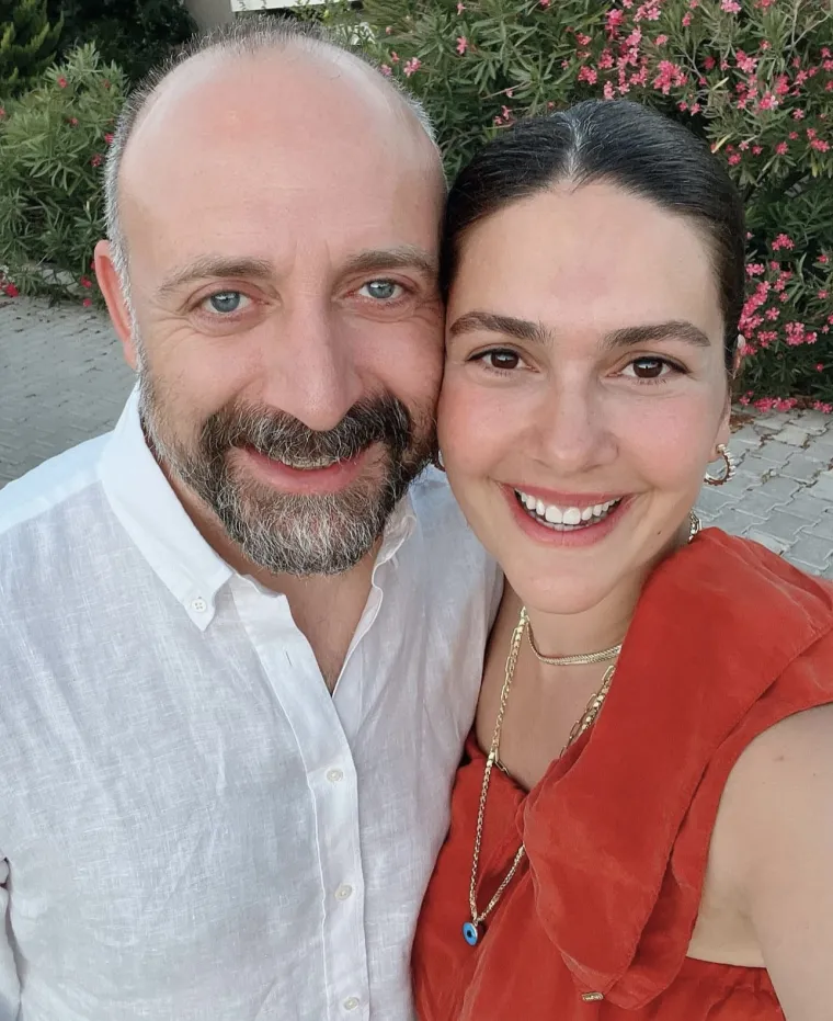  Halit Ergenc i Berguzar Korel 