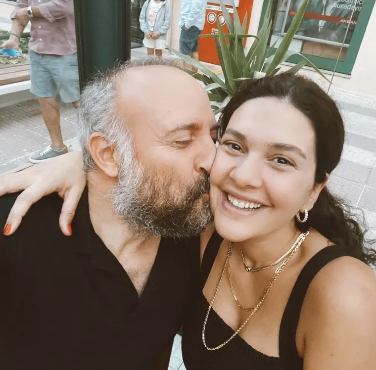  Halit Ergenc i Berguzar Korel 