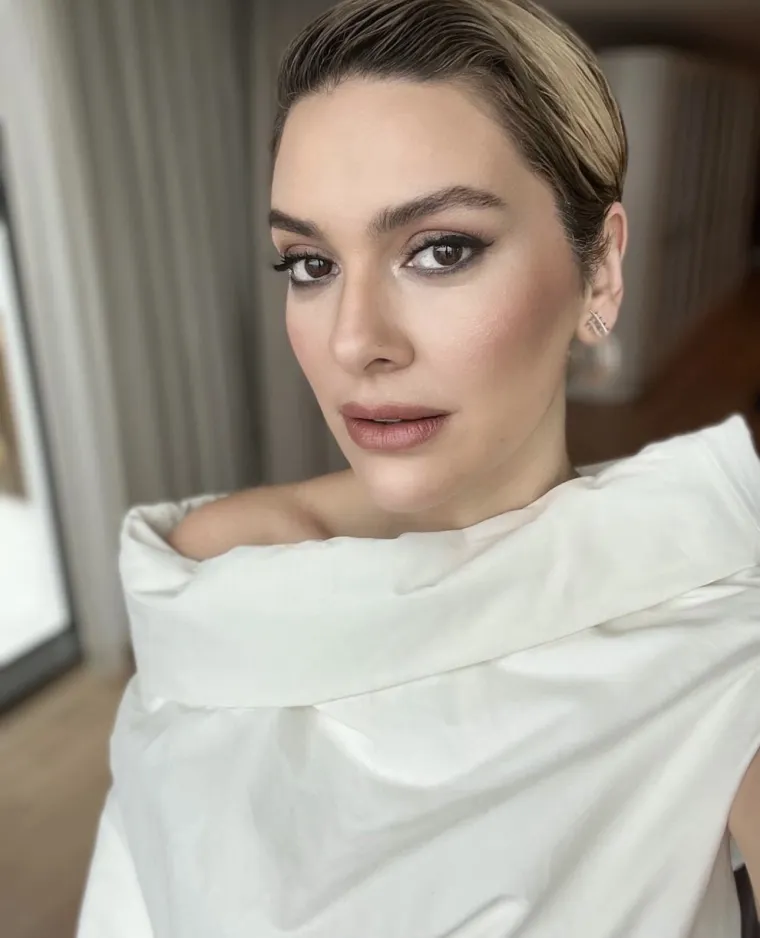 Berguzar Korel 