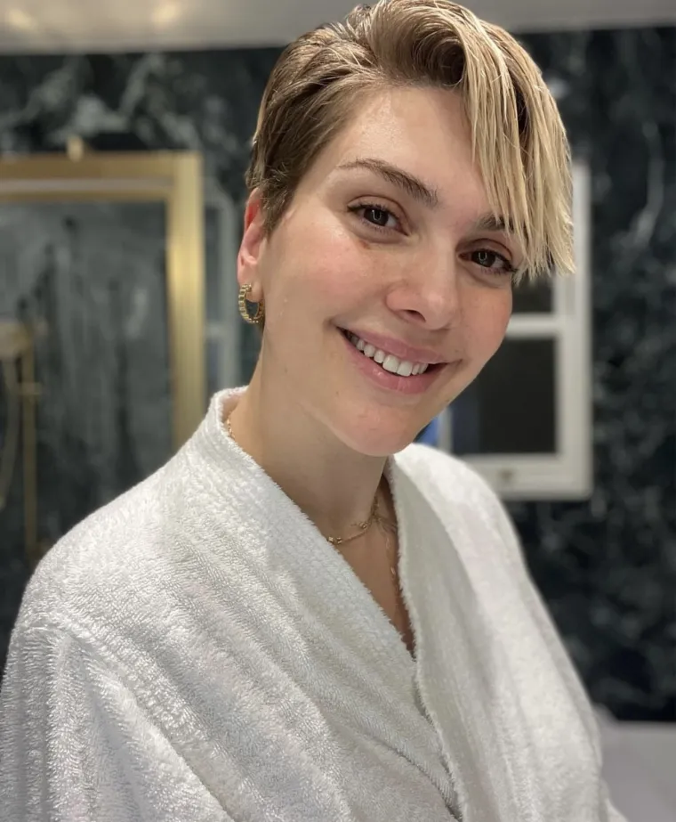 Berguzar Korel 