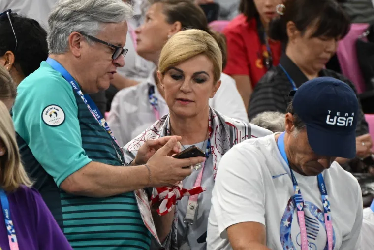 Kolinda u nikad strastvenijim scenama: Bodri naše olimpijce kao da nema sutra