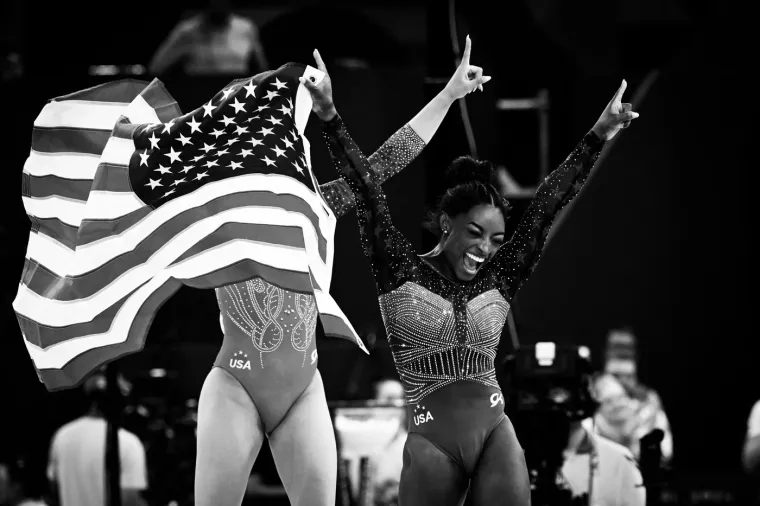Simone Biles poput palčice: Najbolja gimnastičarka u povijesti visoka je samo 142 cm