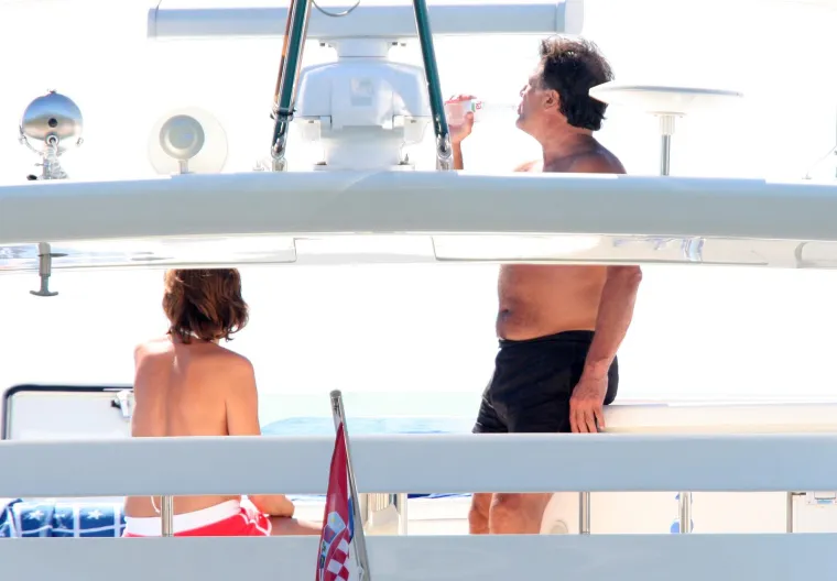 Ovako je Zdravko Mamić prije 14 godina uživao na jahti: Tu su i druge stare fotke