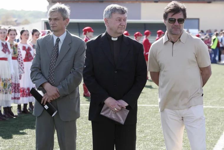 Ovako je Zdravko Mamić prije 14 godina uživao na jahti: Tu su i druge stare fotke