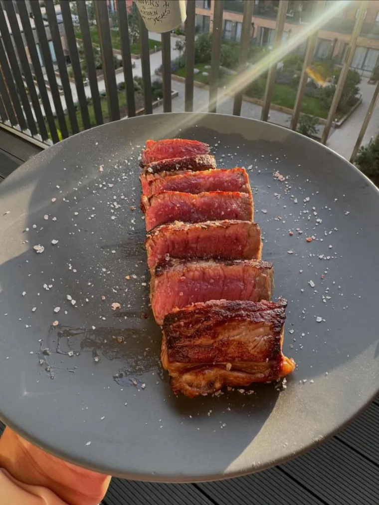 Laura godinu dana nije okusila povrće: Tvrdi da je zdravija no ikad, a &scaron;to kaže struka?