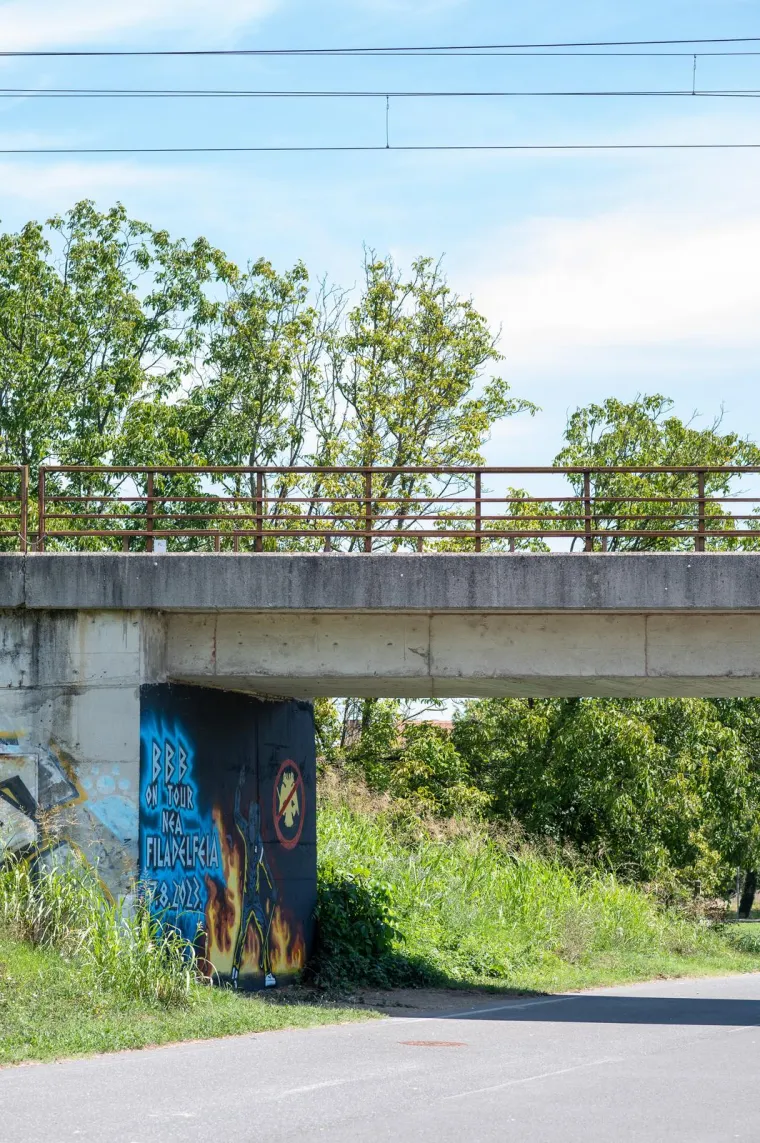 Boysi se prisjetili Grčke: Dočekani su molotovljevim koktelima i noževima, a onda rastjerali domaćine