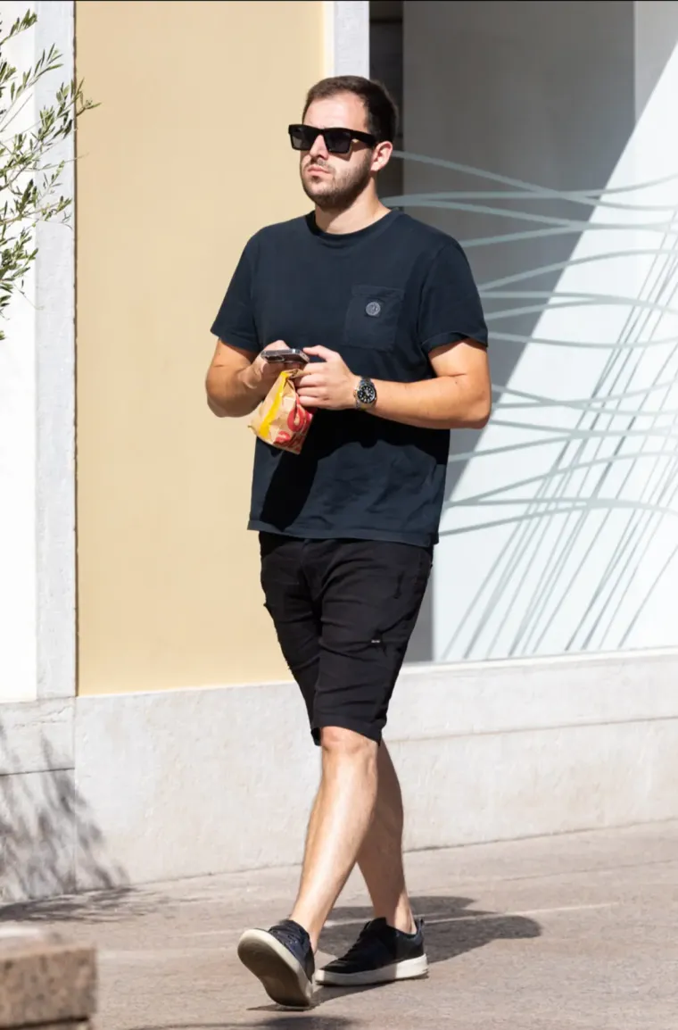 Lijepe dame odličnih outfita pro&scaron;etale riječkom &scaron;picom: Pogledajte atmosferu na Korzu