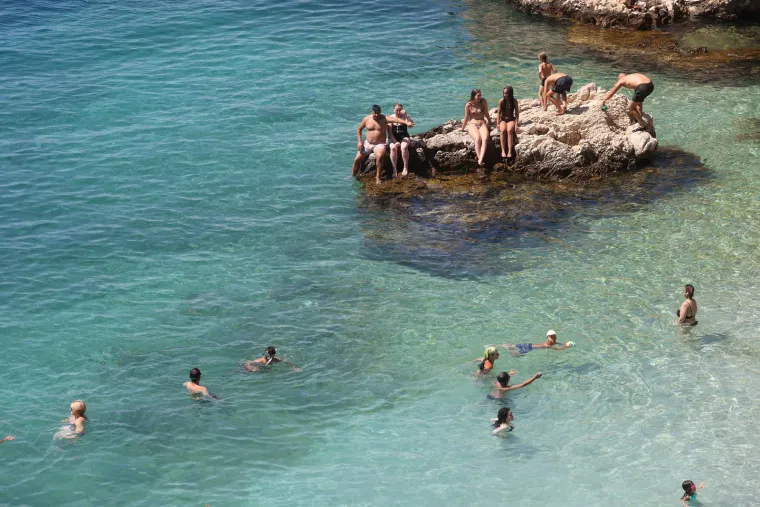 Paklene vrućine i idilični prizori s plaža: Vikend stvoren za brčkanje i odmor