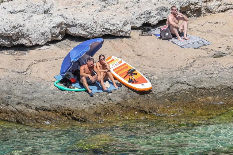 Paklene vrućine i idilični prizori s plaža: Vikend stvoren za brčkanje i odmor