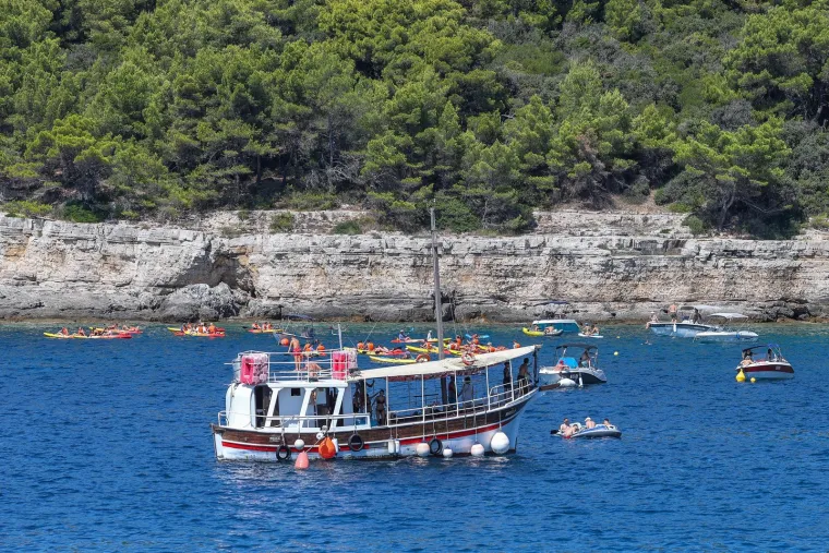Paklene vrućine i idilični prizori s plaža: Vikend stvoren za brčkanje i odmor