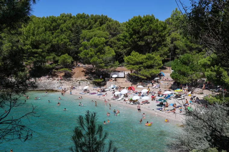 Paklene vrućine i idilični prizori s plaža: Vikend stvoren za brčkanje i odmor