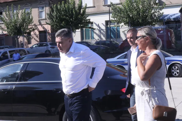 Veseli i raspoloženi, lijepo im u dolini Neretve: Političari se sjatili na Maraton lađa. Evo tko je sve do&scaron;ao