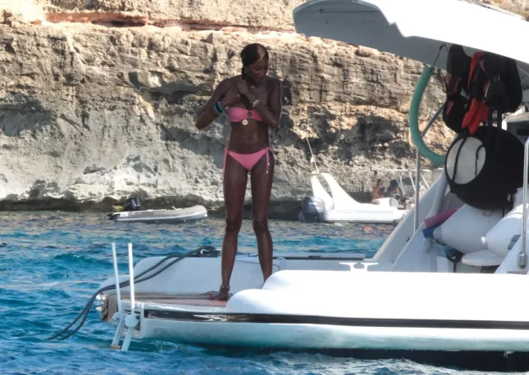 Naomi Campbell i Eiza Gonzalez 