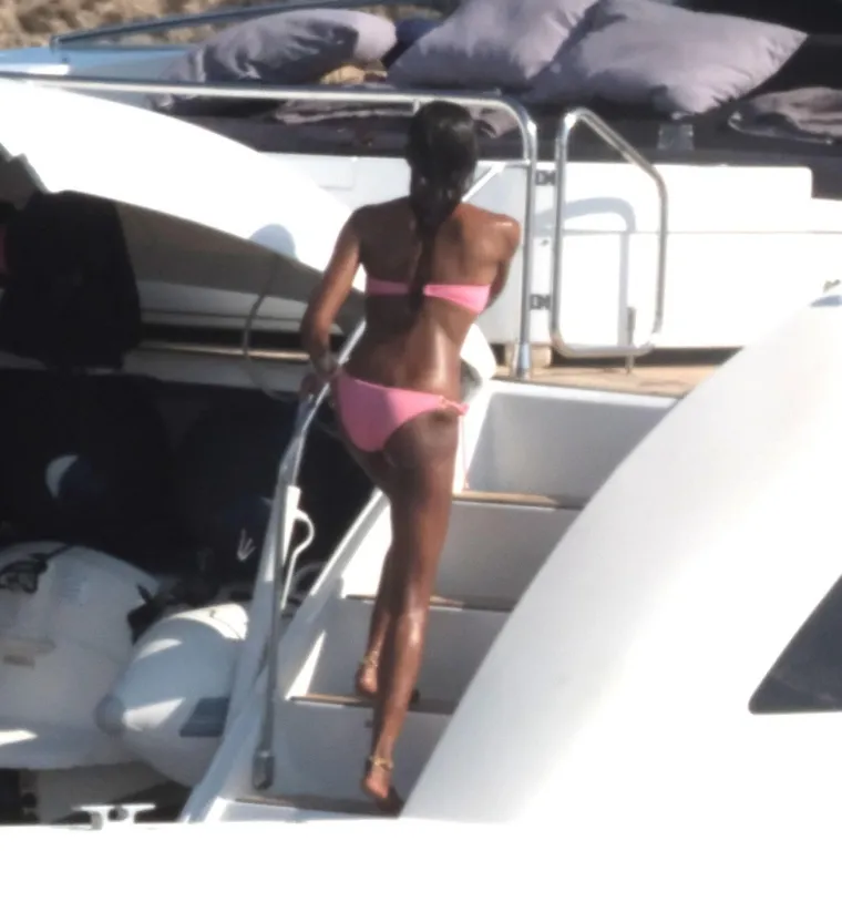 Naomi Campbell i Eiza Gonzalez 