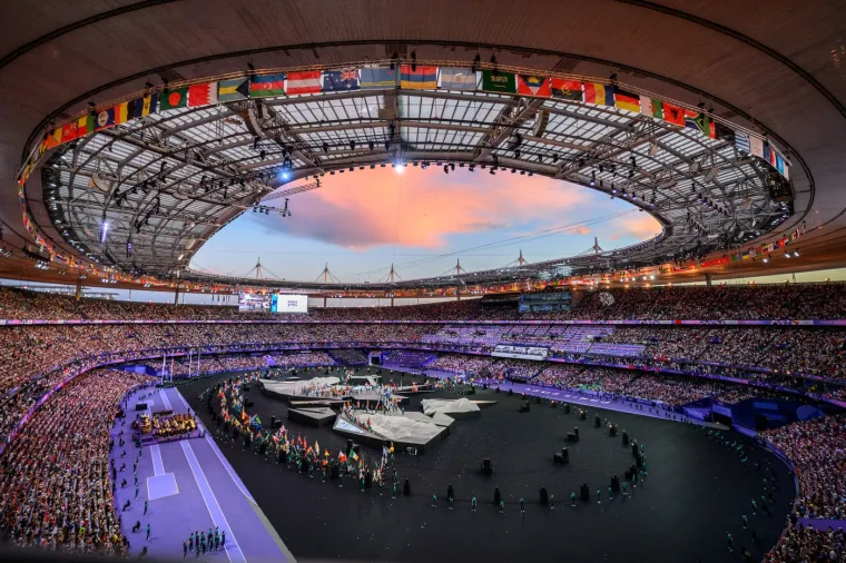 Spektakularno zatvorene Olimpijske igre: Nevjerojatne scene obilaze svijet