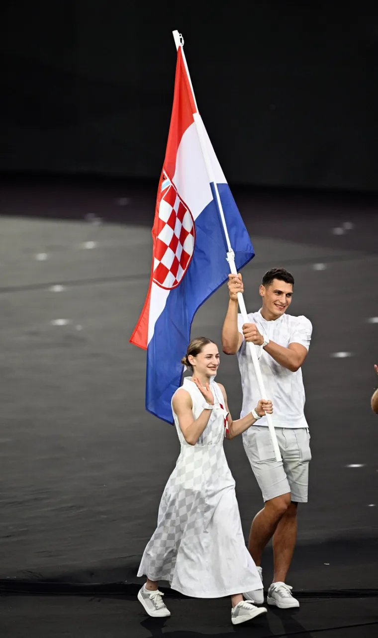 Spektakularno zatvorene Olimpijske igre: Nevjerojatne scene obilaze svijet