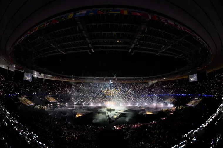 Spektakularno zatvorene Olimpijske igre: Nevjerojatne scene obilaze svijet