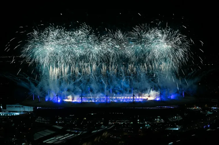 Spektakularno zatvorene Olimpijske igre: Nevjerojatne scene obilaze svijet