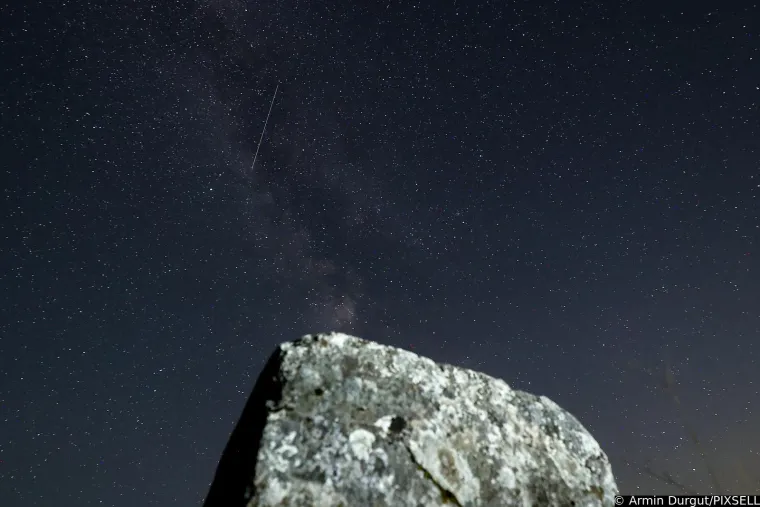 Propustili ste suze svetog Lovre? Pogledajte kako je to izgledalo u Hrvatskoj i susjedstvu