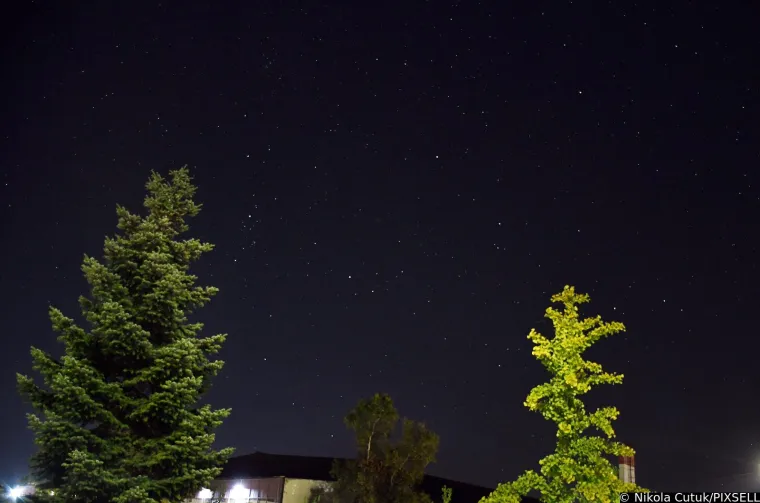 Propustili ste suze svetog Lovre? Pogledajte kako je to izgledalo u Hrvatskoj i susjedstvu