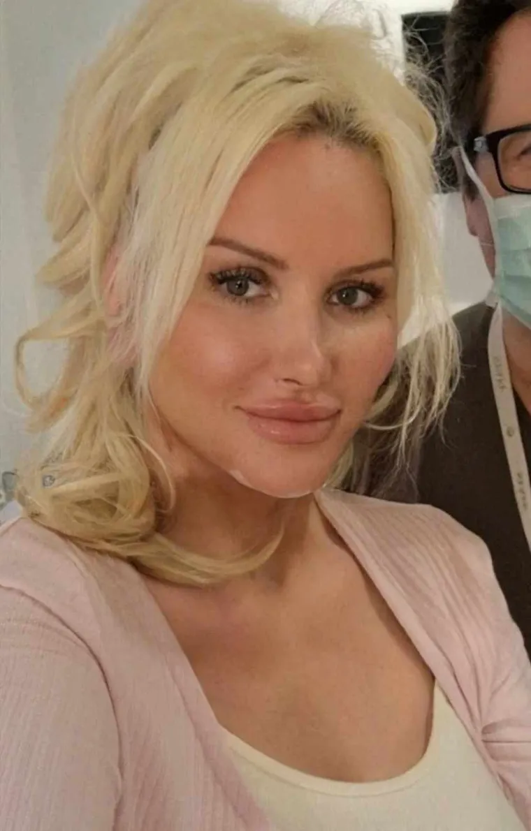 Da, ovo je doista ista žena: I, &scaron;to je najbolje, na preobražaj uopće nije tako puno potro&scaron;ila