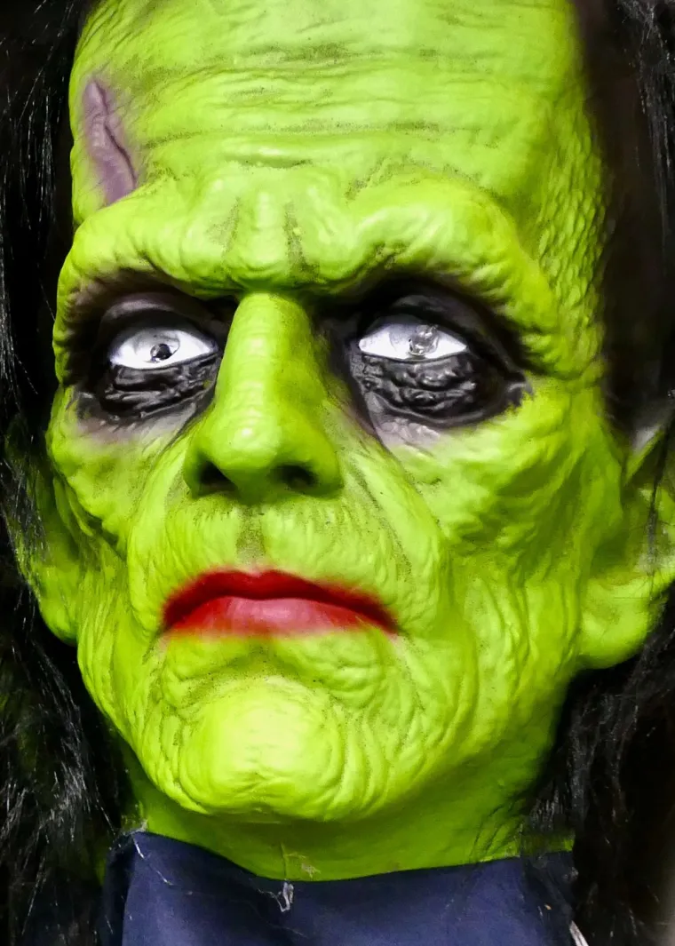 Trgovci već pune police maskama za Noć vje&scaron;tica, znaju oni dobro gdje je lova