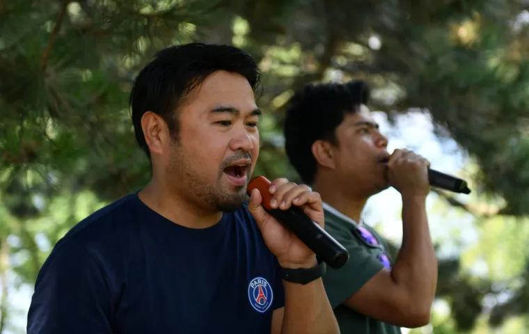 Filipinci održali karaoke party na Jarunu, kakvi su to samo odjekivali hitovi