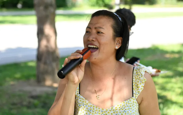 Filipinci održali karaoke party na Jarunu, kakvi su to samo odjekivali hitovi