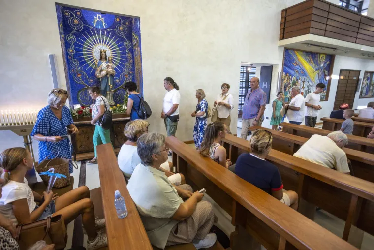 Sinj, Aljmaš, Trsat, Marija Bistrica! Marijanska svetišta krcata vjernicima. Ovako izgleda slavlje Velike Gospe