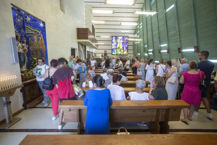 Sinj, Aljmaš, Trsat, Marija Bistrica! Marijanska svetišta krcata vjernicima. Ovako izgleda slavlje Velike Gospe