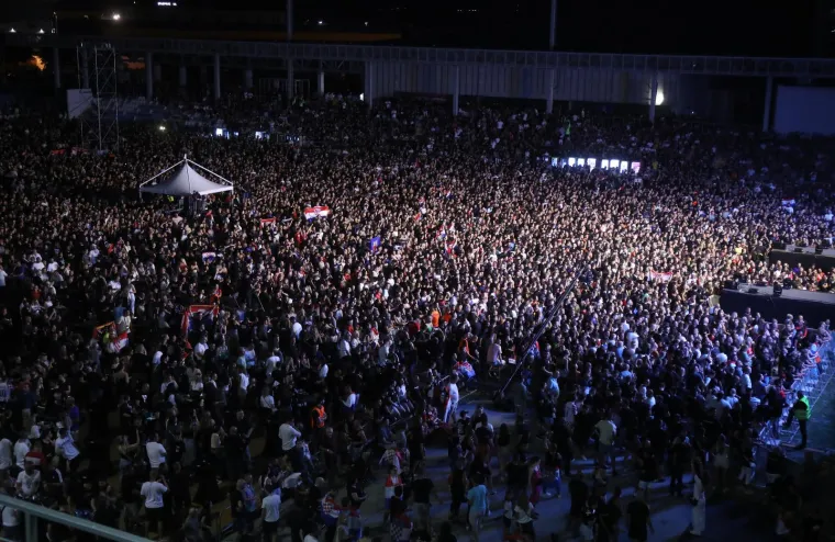 Thompson održao koncert u Dugopolju pred 40.000 ljudi! Pogledajte spektakularne prizore