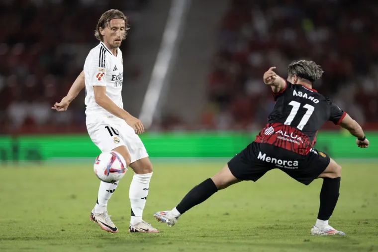 Luka pati na klupi, pojavila se fotografija koja to dobro pokazuje