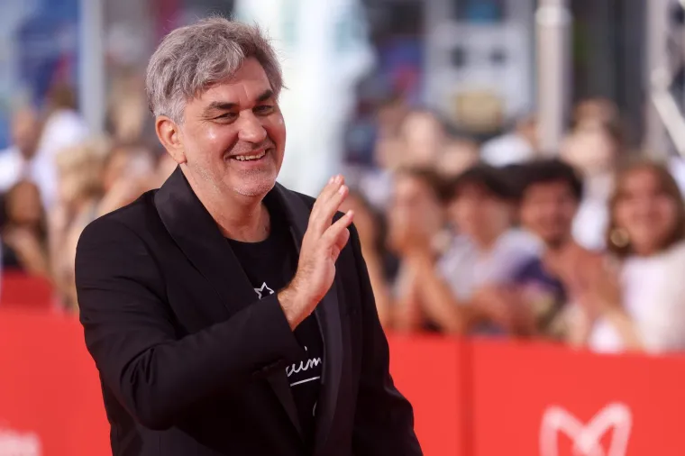 Čudnovati outfiti na Sarajevo Film Festivalu: Posebnu pažnju privukao je ovaj dvojac