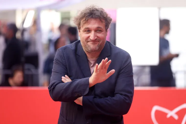 Čudnovati outfiti na Sarajevo Film Festivalu: Posebnu pažnju privukao je ovaj dvojac