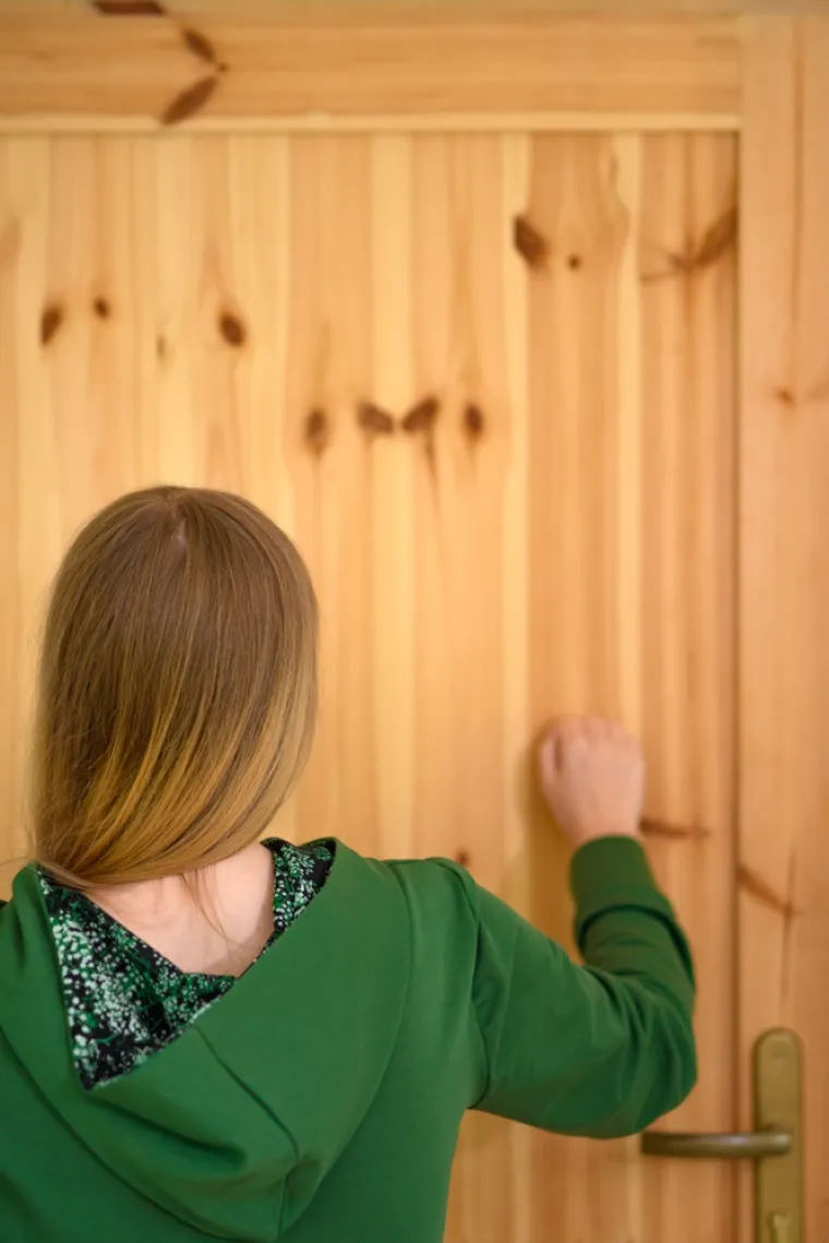 17. Stalni posjeti bez najave. Vremena su se promijenila i ljudi vi&scaron;e ne navraćaju samo tako, trebate se unaprijed najaviti putem telefonskog poziva.