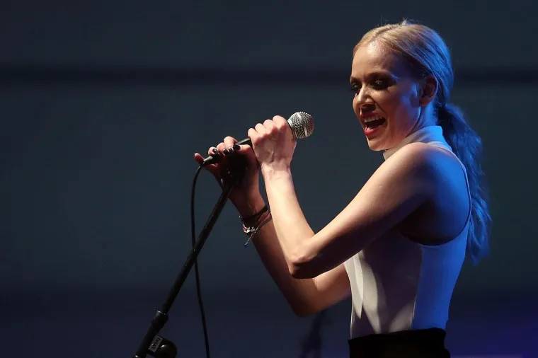 Omiljenoj pjevačici Jeleni Rozgi je 47. rođendan: Pogledajte fotografije 'vječne djevojčice'