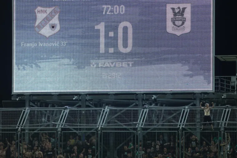 Trenutak koji niste mogli vidjeti u TV prijenosu: Slovenski navijač u prvom planu