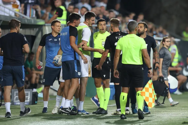 Trenutak koji niste mogli vidjeti u TV prijenosu: Slovenski navijač u prvom planu