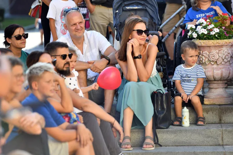Počelo je ludilo! Špancirfest otvorili Prljavci, idući dana na redu su Goran Bare, Baby Lasagna i Psihomodo pop