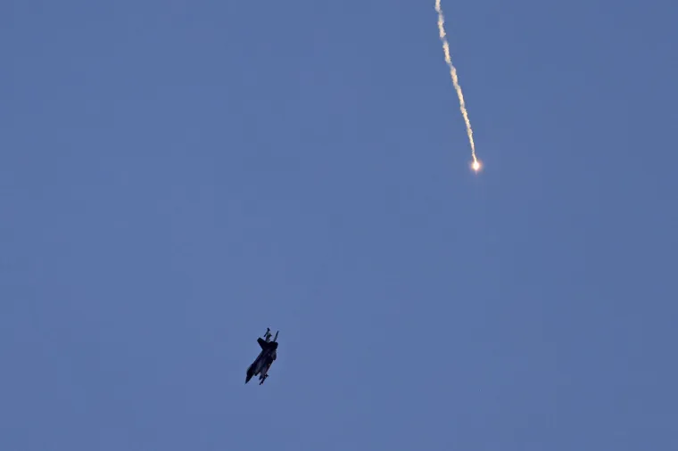 Ovo su posljedice napada Hezbollaha na Izrael s više od 320 raketa. Proglašeno izvanredno stanje