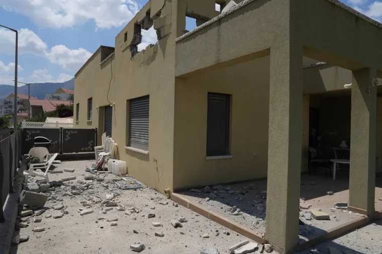 Ovo su posljedice napada Hezbollaha na Izrael s više od 320 raketa. Proglašeno izvanredno stanje