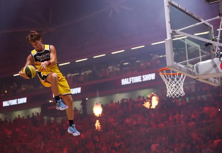 Legendarni Slovenac oti&scaron;ao u mirovinu, na spektakularni opro&scaron;taj stigli Dončić i Jokić