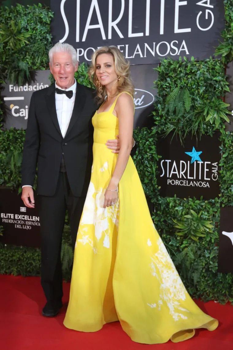 Holivudski šarmer neuništive karizme ima rođendan: Richard Gere slavi 75