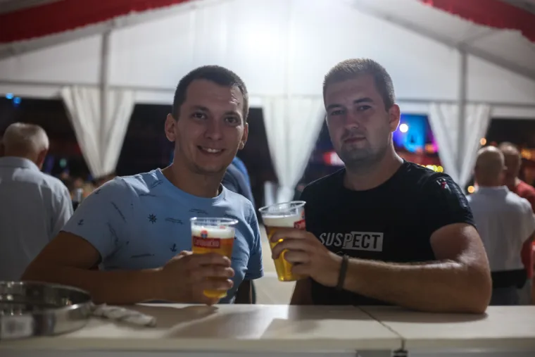 Hrana, pivo, glazba: Otvoreni su 37. Dani piva u Karlovcu: Evo kakva je atmosfera bila