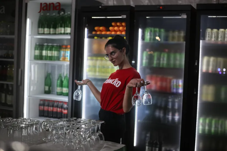 Hrana, pivo, glazba: Otvoreni su 37. Dani piva u Karlovcu: Evo kakva je atmosfera bila