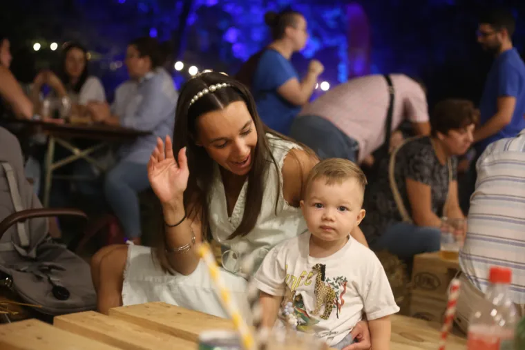 Hrana, pivo, glazba: Otvoreni su 37. Dani piva u Karlovcu: Evo kakva je atmosfera bila