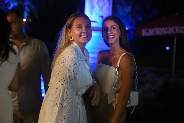 Hrana, pivo, glazba: Otvoreni su 37. Dani piva u Karlovcu: Evo kakva je atmosfera bila