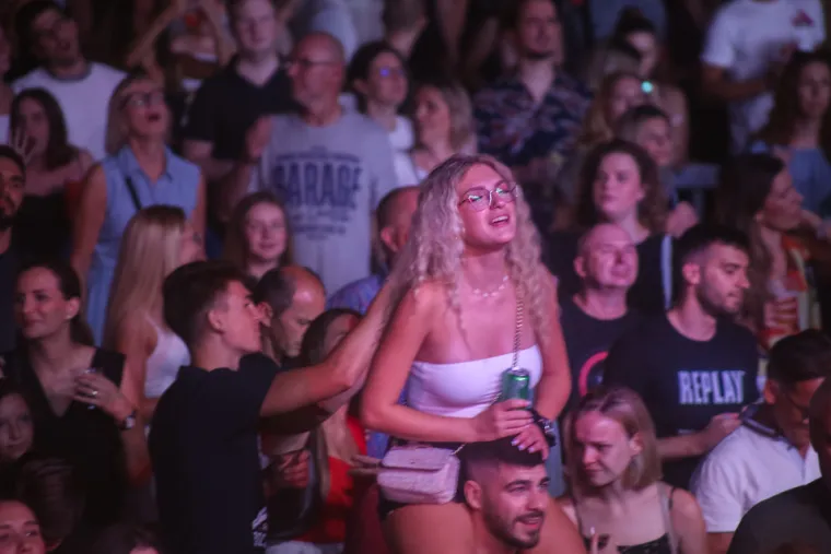 Hrana, pivo, glazba: Otvoreni su 37. Dani piva u Karlovcu: Evo kakva je atmosfera bila