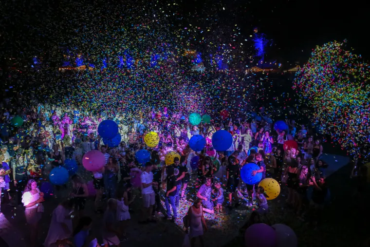 Hrana, pivo, glazba: Otvoreni su 37. Dani piva u Karlovcu: Evo kakva je atmosfera bila